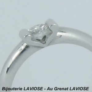 Solitaire Diamant, corps "profil de coeur" or blanc – Image 2